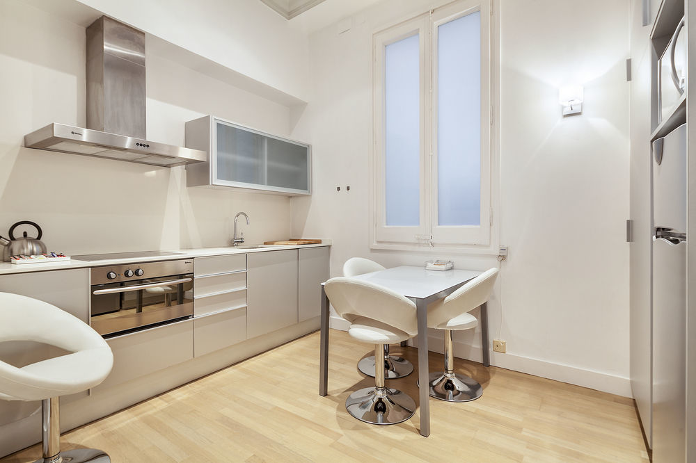 Canela Homes Barcelona Universitat Eksteriør billede